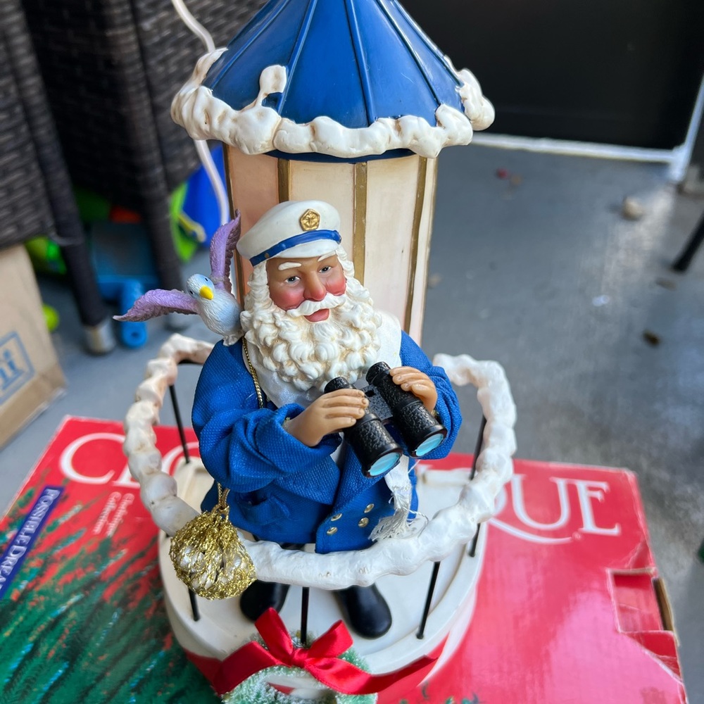 Possible Dreams Clothtique Santa #713363 The Lightkeeper with Box